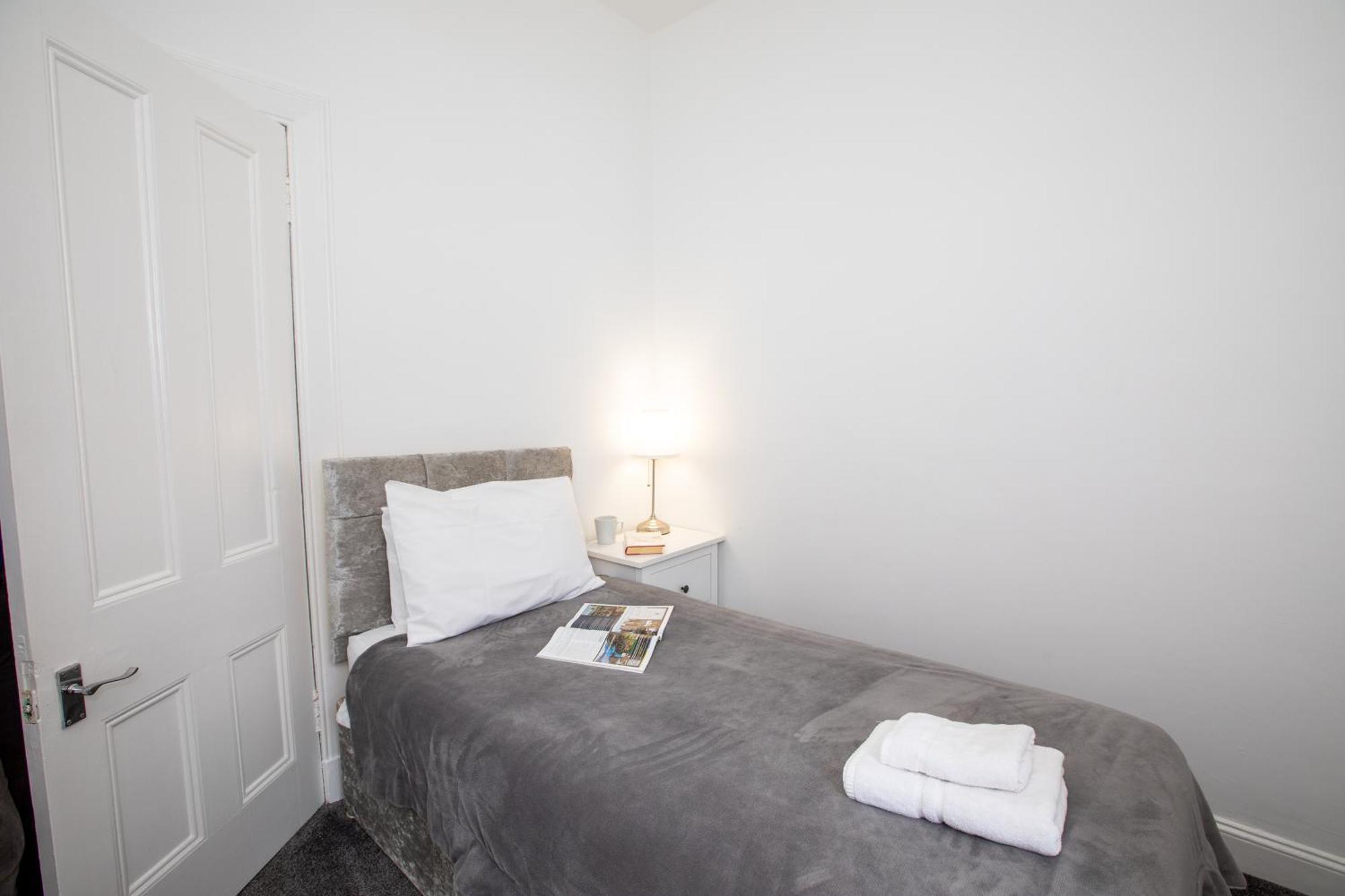 Glebe Street Apartment Leven  Extérieur photo
