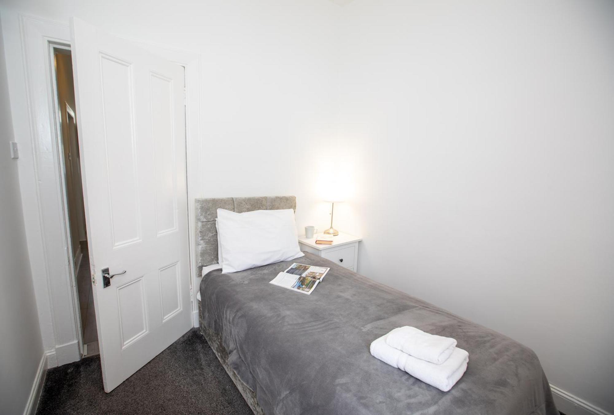 Glebe Street Apartment Leven  Extérieur photo